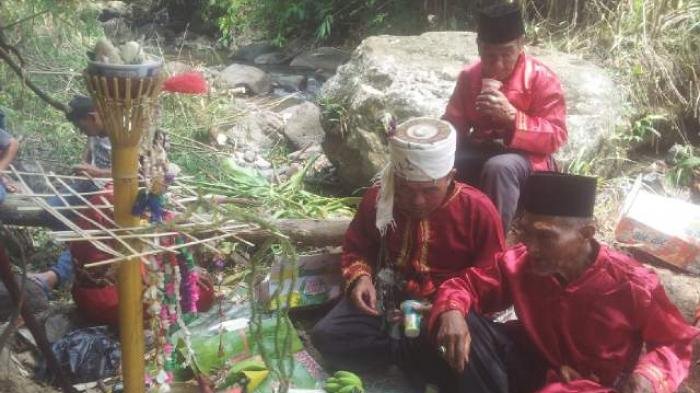 6 Upacara Tradisi Minta Hujan hingga Padi Tumbuh Subur di Jambi